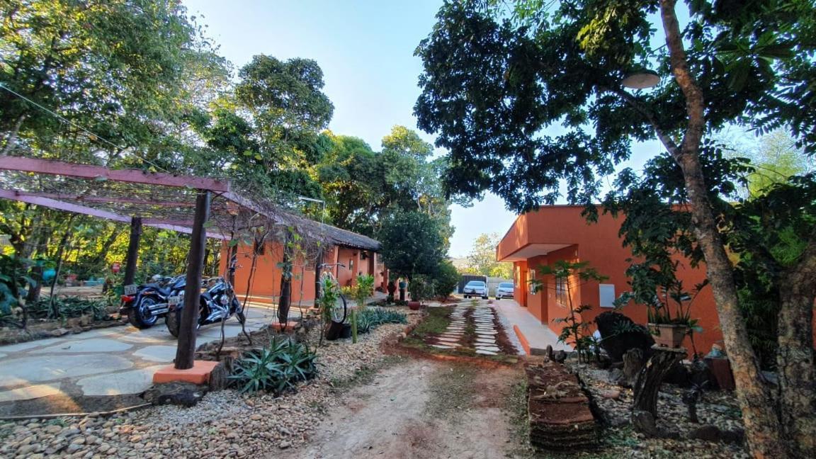 Ct Vila Raiza Goulao Пиренополис Экстерьер фото